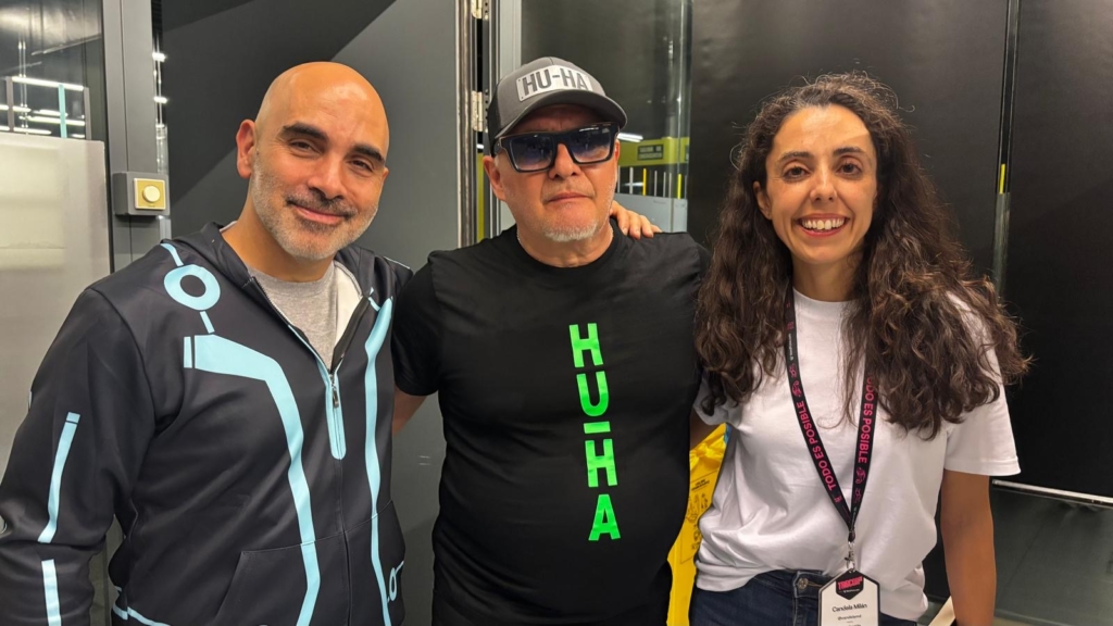 Candela y David con Chimo Bayo